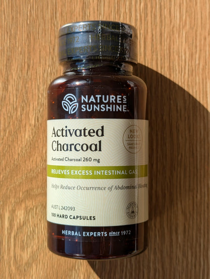 Nature's Sunshine Activated Charcoal 260mg 100 capsules. front.
