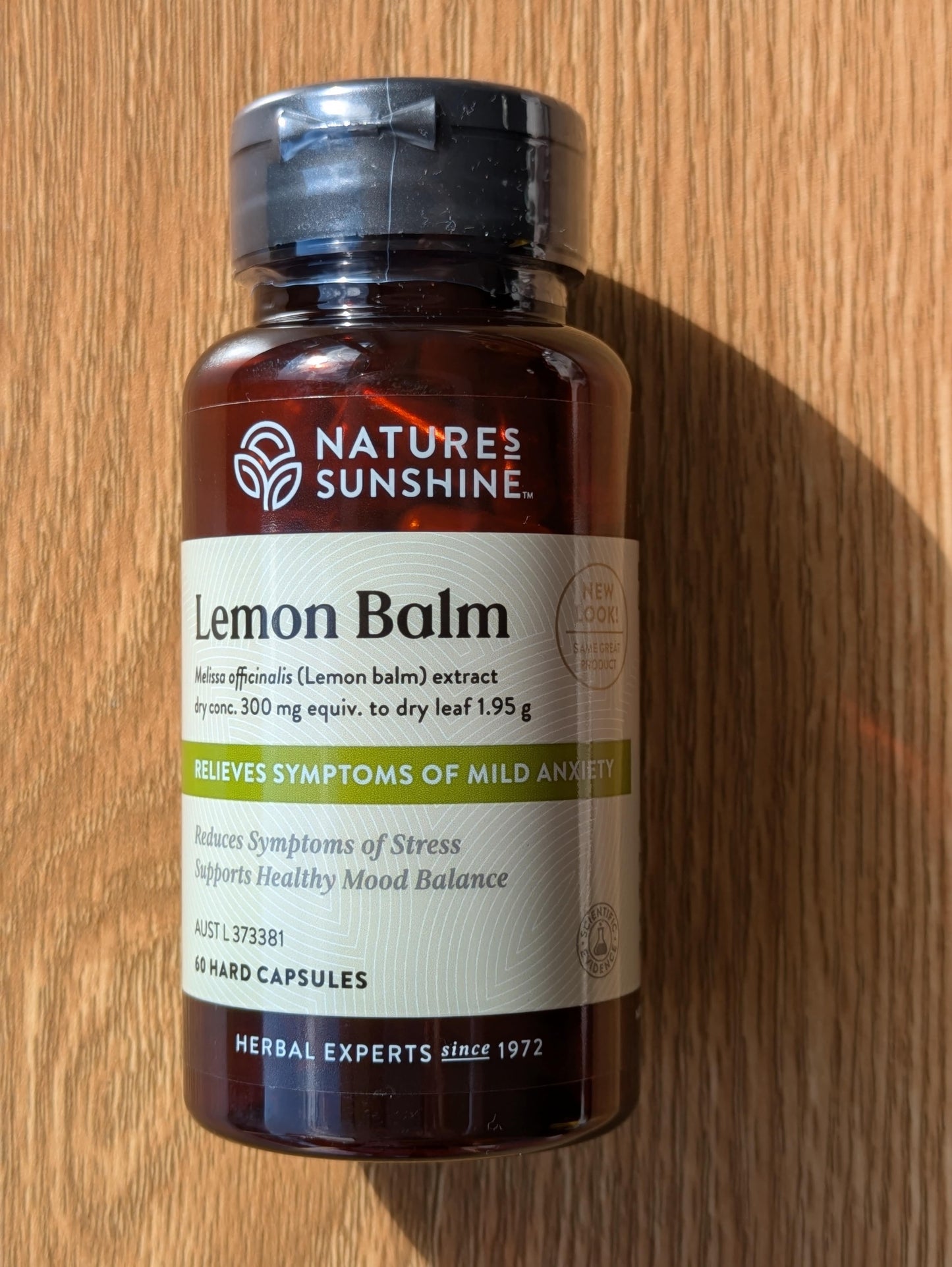 Nature's Sunshine Lemon Balm 1.95g 60 capsules. front.