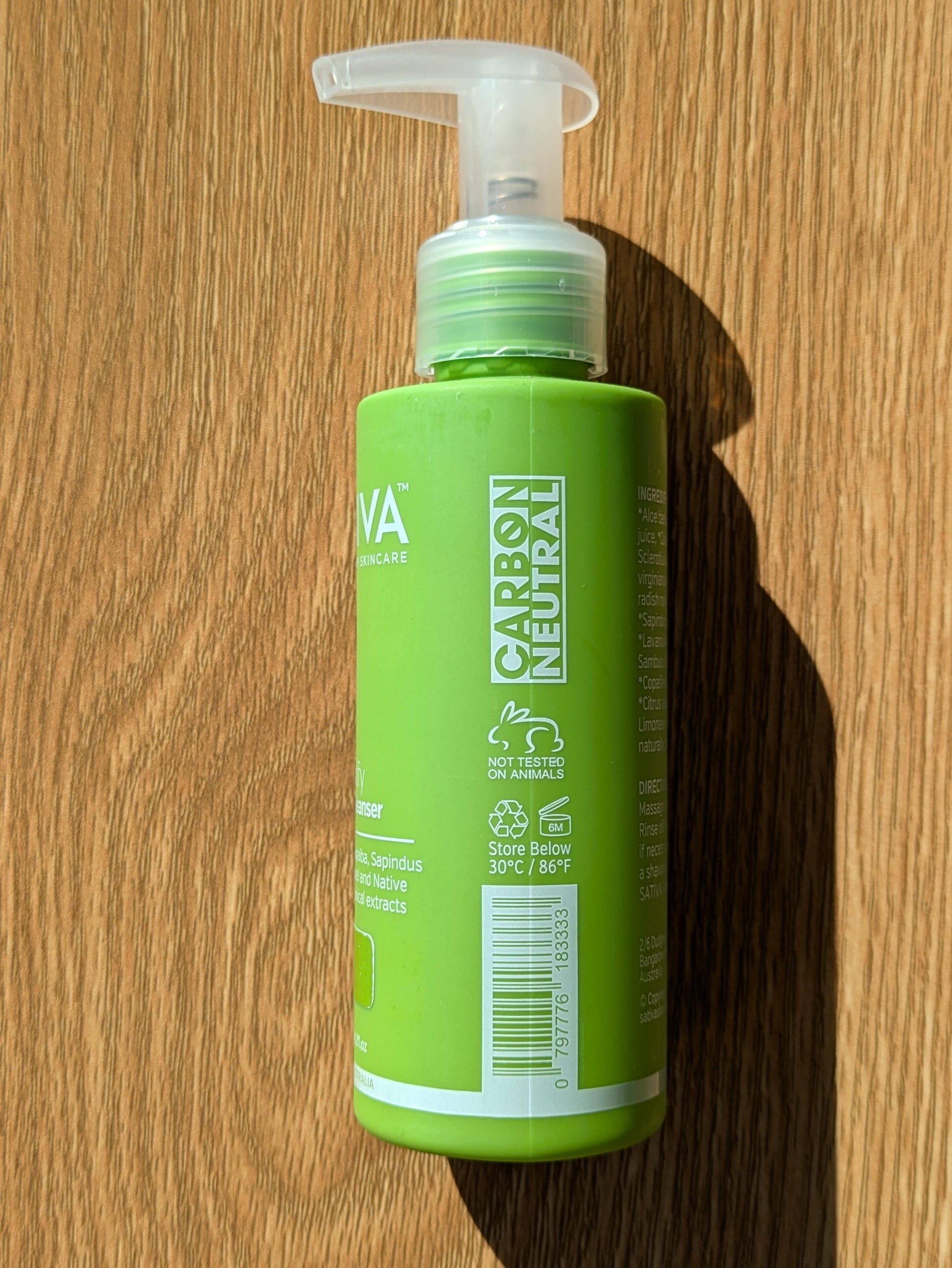 Sativa Organic Hemp Facial Cleanser Purify 125ml. Side.
