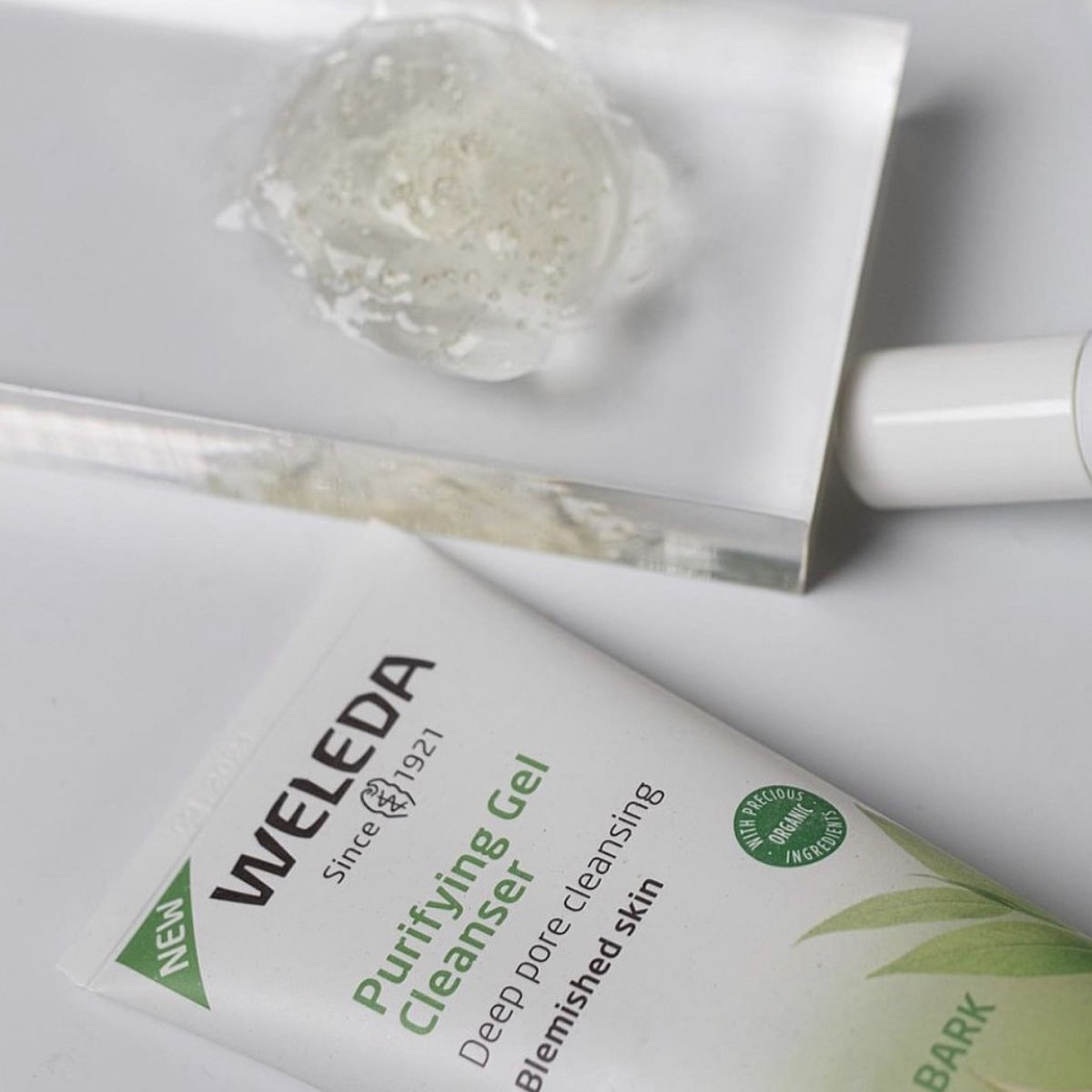 Weleda Blemished Skin Purifying Gel Cleanser - Willow Bark 100ml gel consistency 