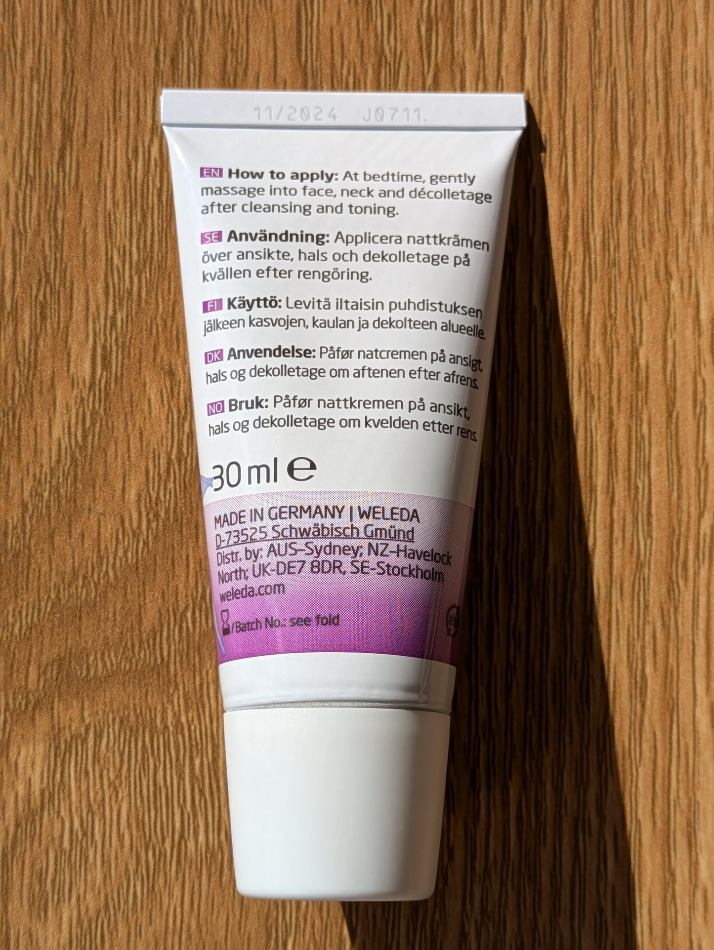 Weleda Organic Balancing Night Cream (Iris) 30ml tube. back.